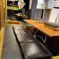 路地裏店 掘りごたつ席